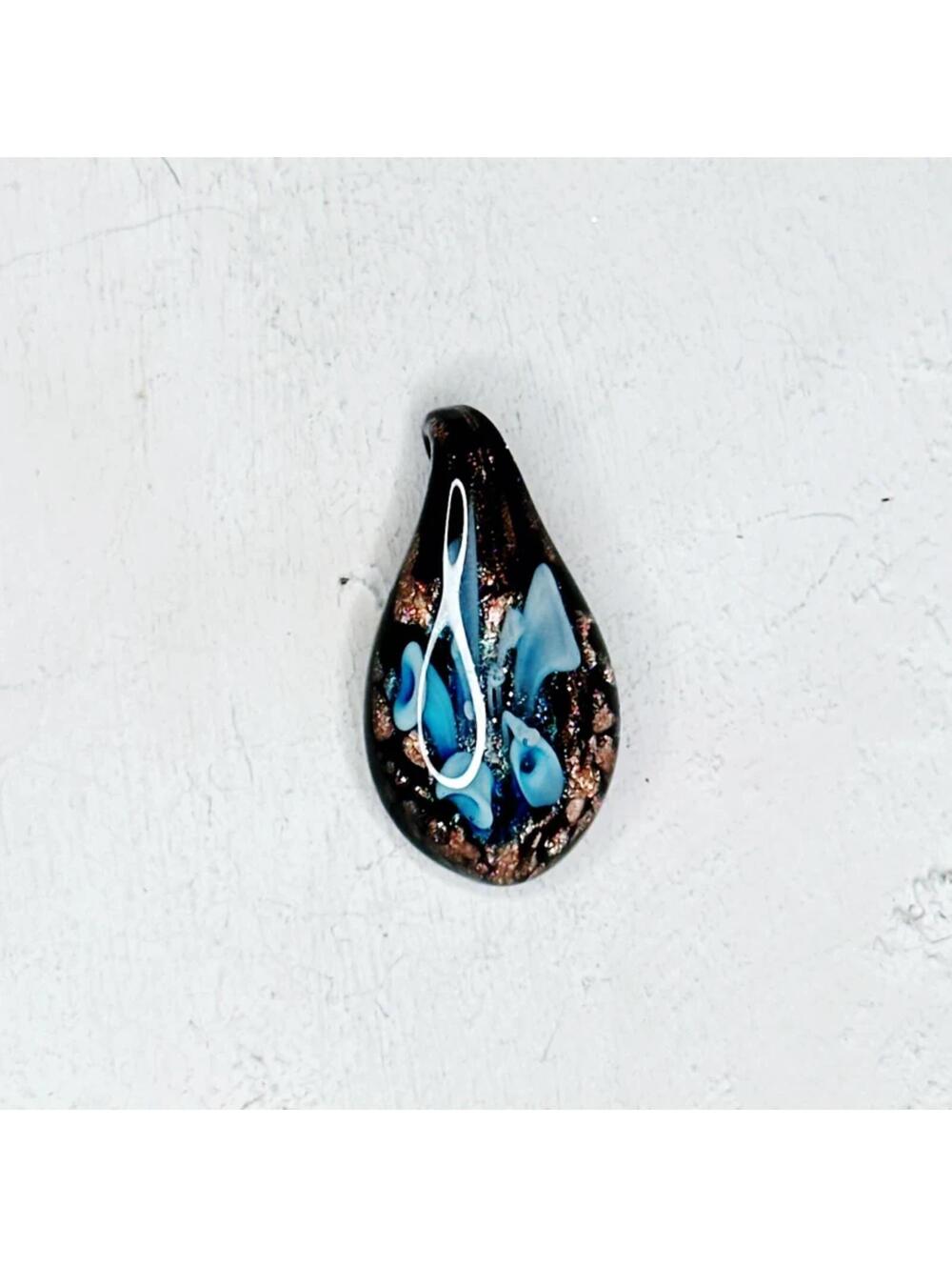 5864u. Small Blue Art Glass Flower Pendant